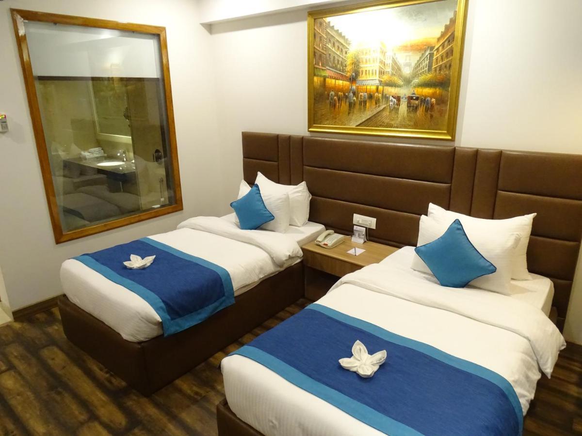 The Grand Arc Hotel & Convention Centre Shahjahanpur 外观 照片