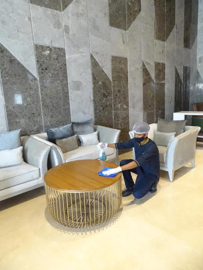 The Grand Arc Hotel & Convention Centre Shahjahanpur 外观 照片